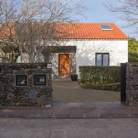 Casa Do Acer Holiday home